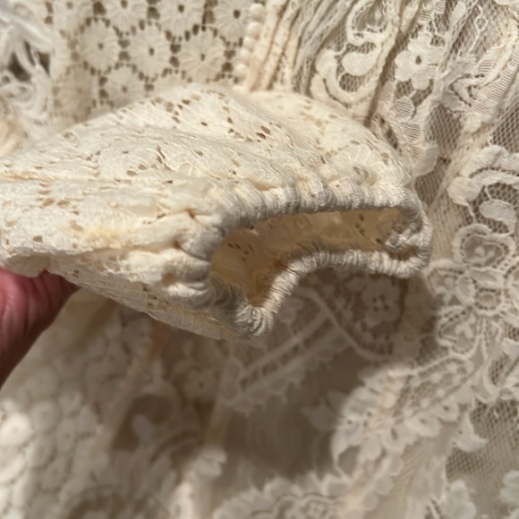 Authentic Zimmermann lace blouse shirt size 0 fits US 0-4. Excellent condition - Picture 6 of 9